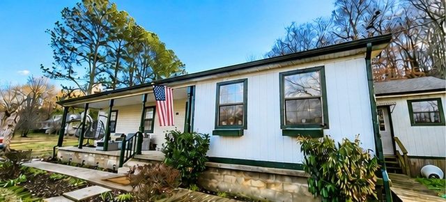 2877 Bryant Rd, Culleoka, TN 38451