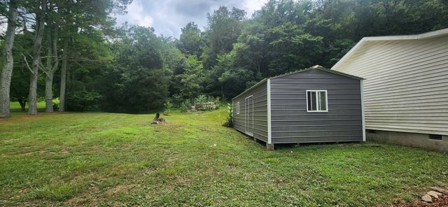 2877 Bryant Rd, Culleoka, TN 38451