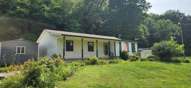 2877 Bryant Rd, Culleoka, TN 38451