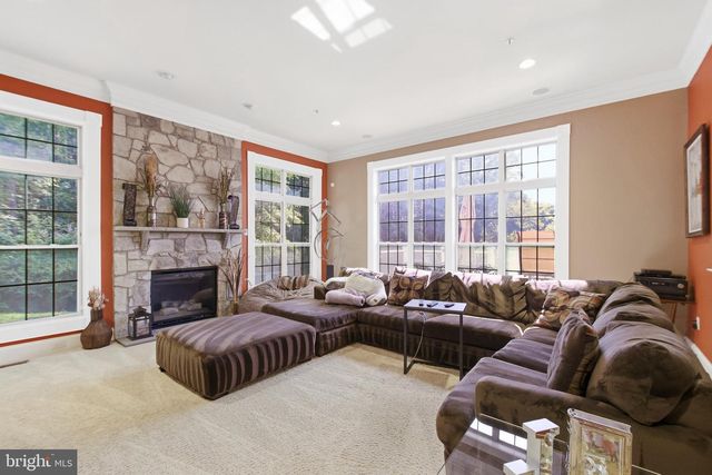 2405 TURNGATE CT, Upper Marlboro, MD 20774