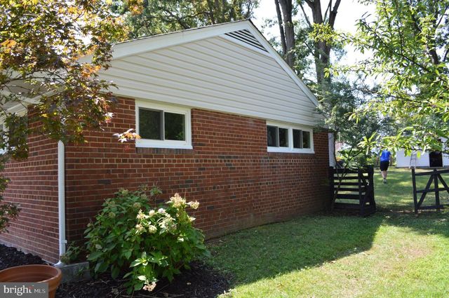 7503 HAVELOCK ST, Springfield, VA 22150
