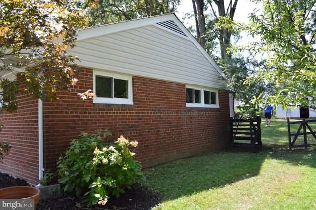 7503 HAVELOCK ST, Springfield, VA 22150