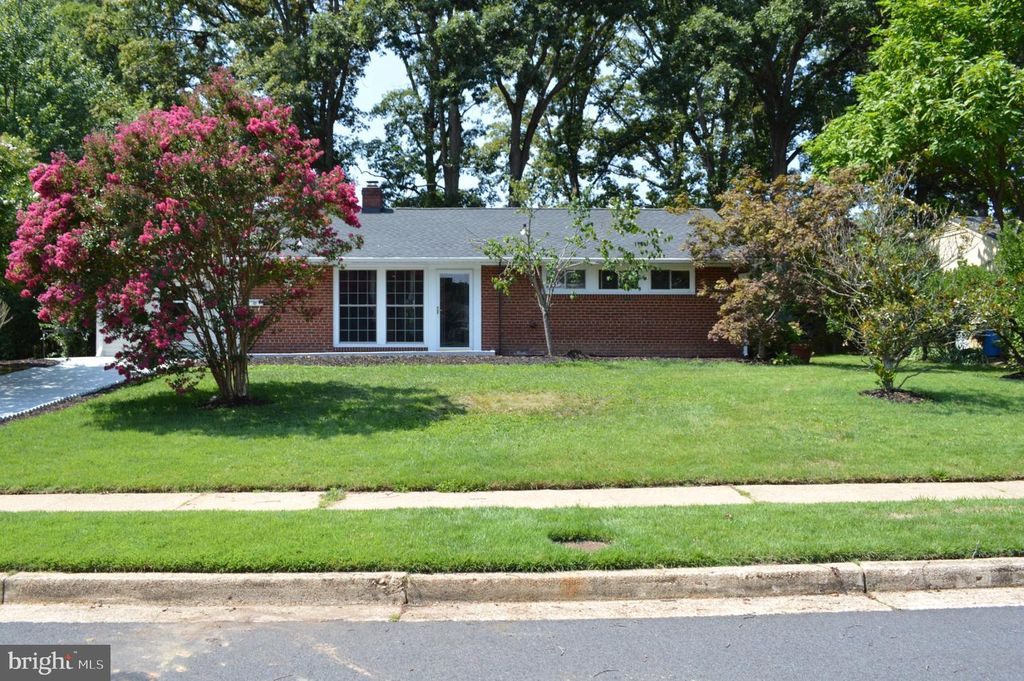 7503 HAVELOCK ST, Springfield, VA 22150