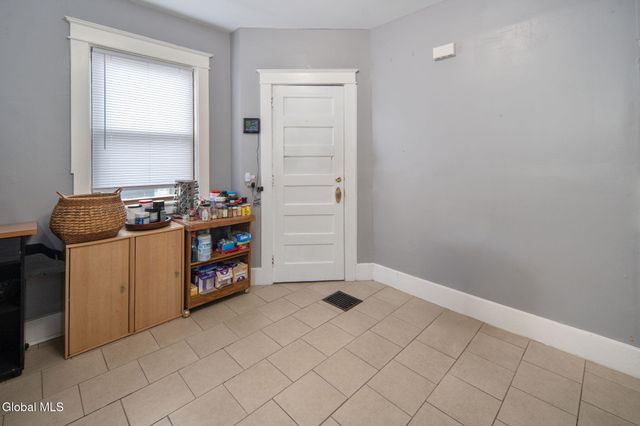 505 Bedford Road, Schenectady, NY 12308