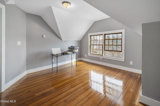 505 Bedford Road, Schenectady, NY 12308