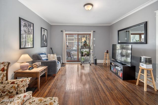 505 Bedford Road, Schenectady, NY 12308