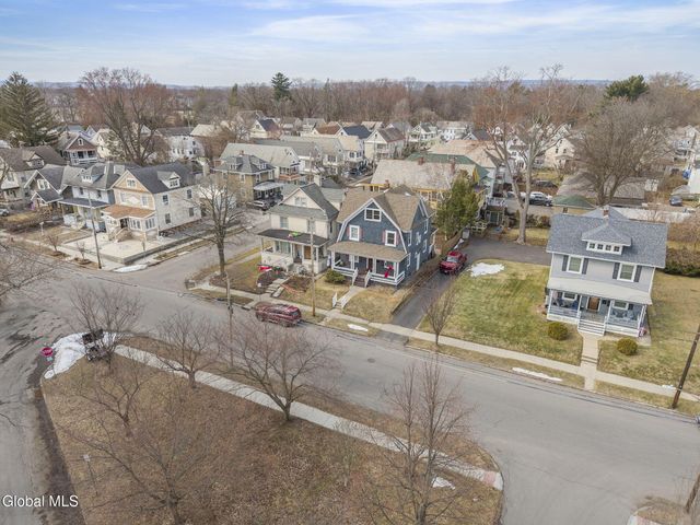 505 Bedford Road, Schenectady, NY 12308