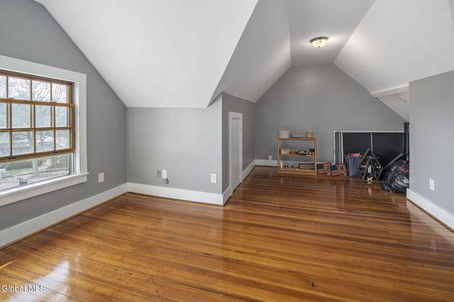 505 Bedford Road, Schenectady, NY 12308