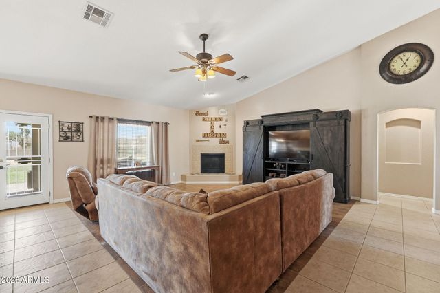 4424 S 180th Drive, Goodyear, AZ 85338