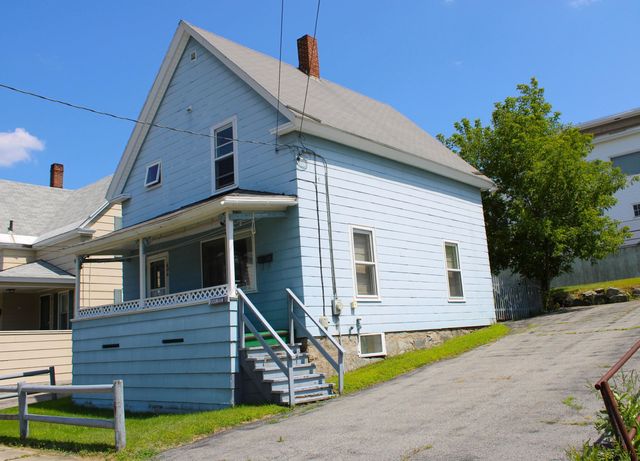 606 Rockingham Street, Berlin, NH 03570