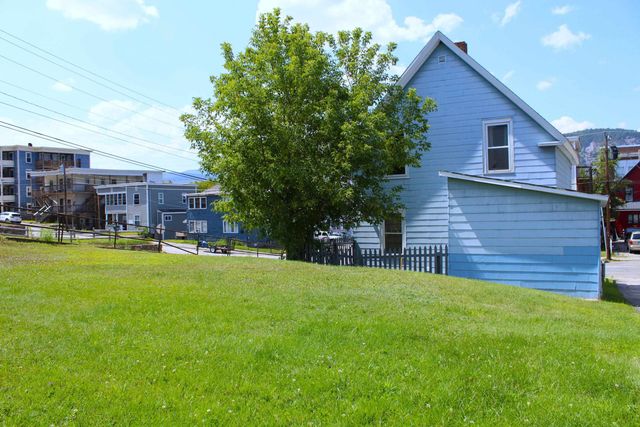 606 Rockingham Street, Berlin, NH 03570