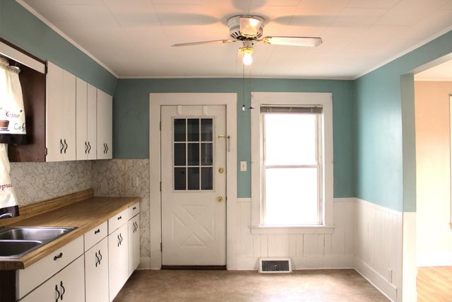 606 Rockingham Street, Berlin, NH 03570