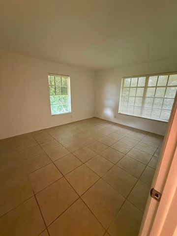 4951 Wedgewood Way 5, West Palm Beach, FL 33417