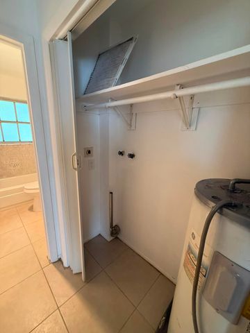 4951 Wedgewood Way 5, West Palm Beach, FL 33417