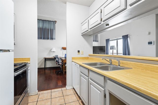 7340 Skillman Street 102, Dallas, TX 75231