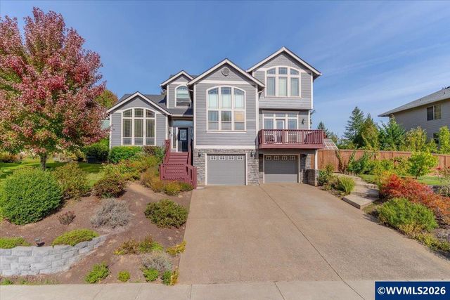 1340 West Meadows Dr NW, Salem, OR 97304