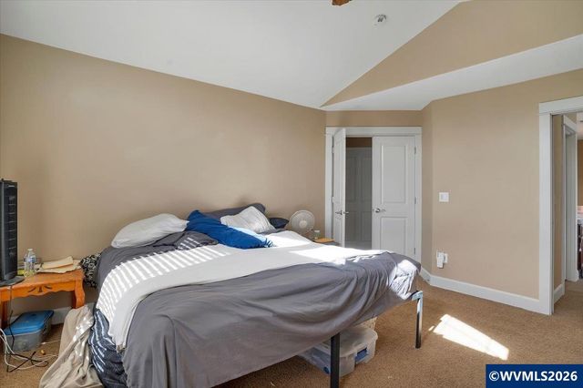 1340 West Meadows Dr NW, Salem, OR 97304