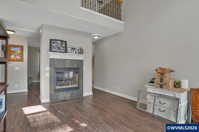 1340 West Meadows Dr NW, Salem, OR 97304