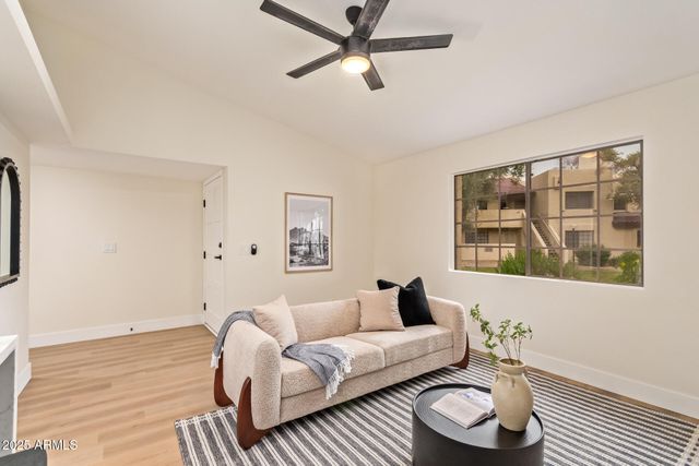 2020 W UNION HILLS Drive 146, Phoenix, AZ 85027