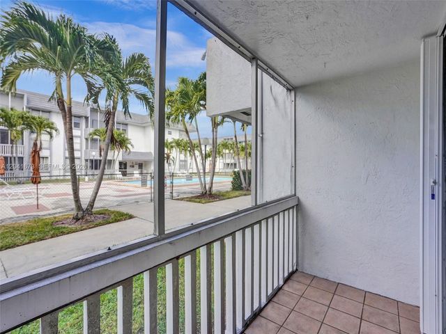 6705 NW 169th Street C112, Hialeah, FL 33015