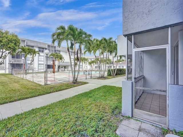 6705 NW 169th Street C112, Hialeah, FL 33015
