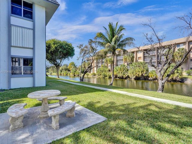 6705 NW 169th Street C112, Hialeah, FL 33015
