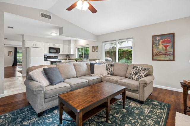 705 Walnut Drive, Lewisville, TX 75067