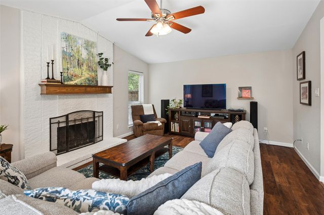 705 Walnut Drive, Lewisville, TX 75067