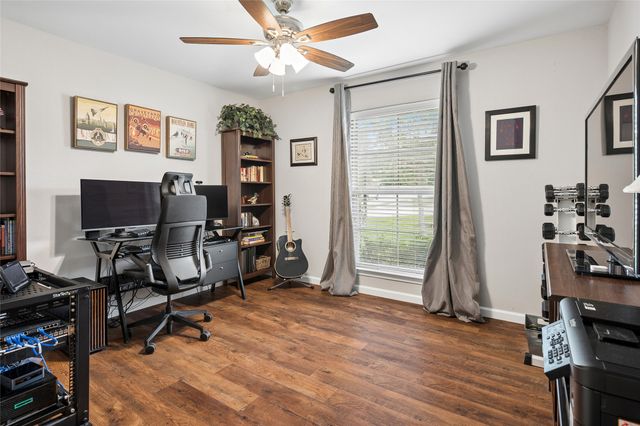 705 Walnut Drive, Lewisville, TX 75067