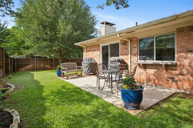 705 Walnut Drive, Lewisville, TX 75067