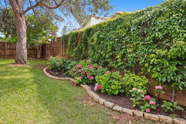 705 Walnut Drive, Lewisville, TX 75067