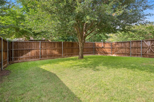 705 Walnut Drive, Lewisville, TX 75067