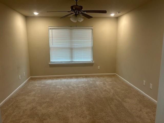 1718 Calgary Drive W, Mobile, AL 36695