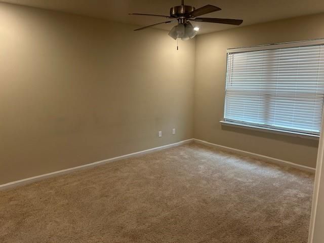 1718 Calgary Drive W, Mobile, AL 36695