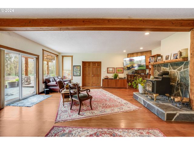 2625 Ne GOODWIN Rd, Camas, WA 98607