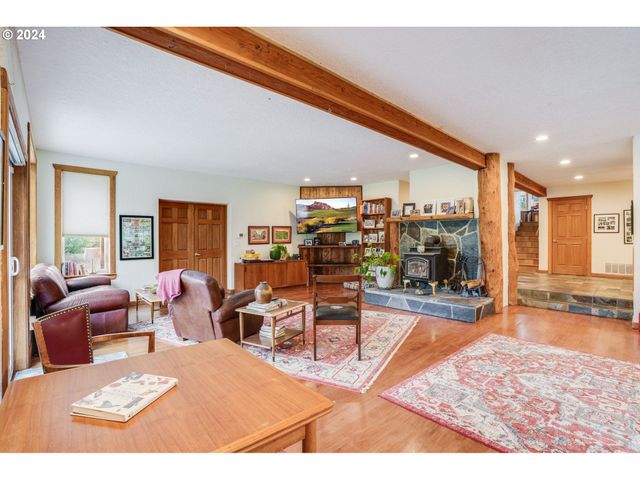 2625 Ne GOODWIN Rd, Camas, WA 98607