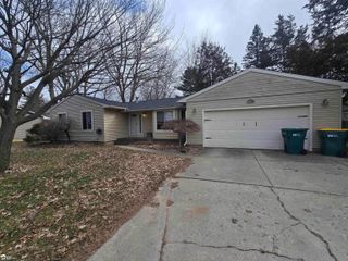 620 Carpenter Road, Flushing, MI 48433