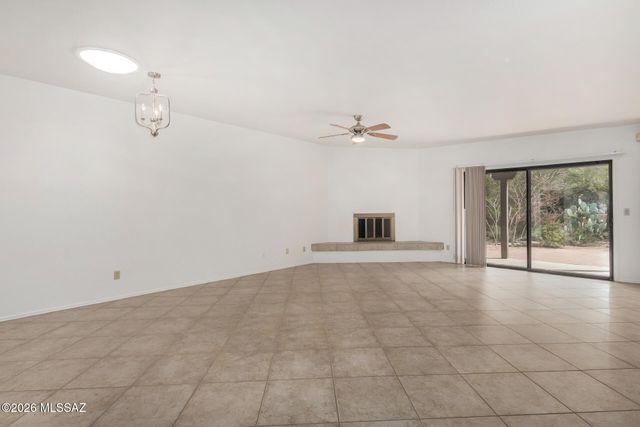 4568 N Camino Campero, Tucson, AZ 85750