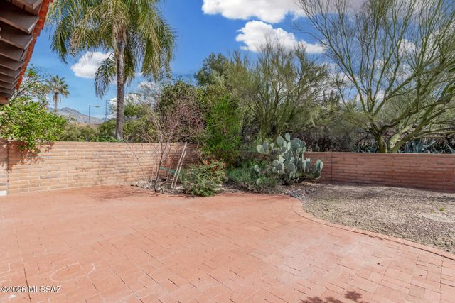 4568 N Camino Campero, Tucson, AZ 85750