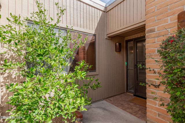 4568 N Camino Campero, Tucson, AZ 85750