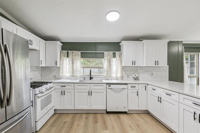 2832 4TH STREET, Orlando, FL 32820