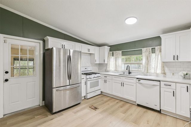 2832 4TH STREET, Orlando, FL 32820