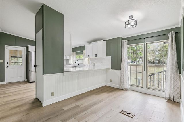 2832 4TH STREET, Orlando, FL 32820