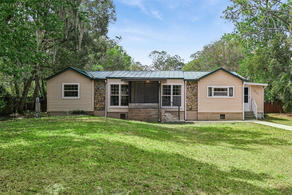 2832 4TH STREET, Orlando, FL 32820