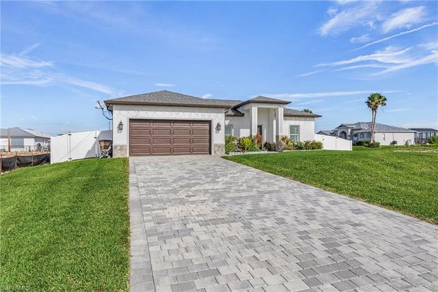1901 NW 3rd ST, Cape Coral, FL 33993