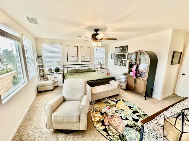 905 Wishon Avenue W, Madera, CA 93636