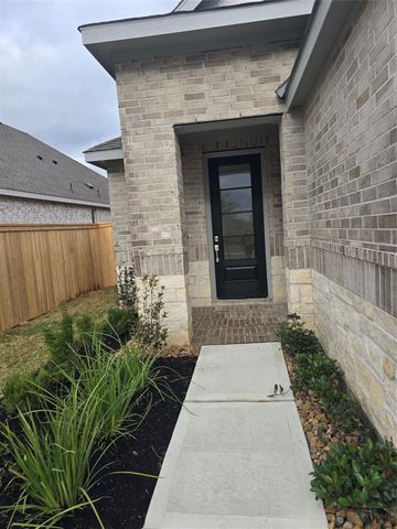 29731 Knollwood Bay Road, Waller, TX 77484