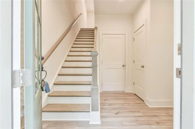 262 Dilbeck NE Circle, Atlanta, GA 30342