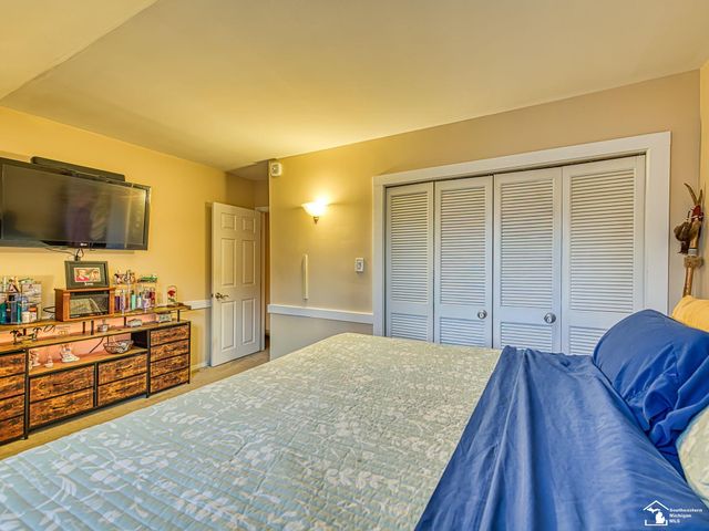 788 N Linville Street, Westland, MI 48185