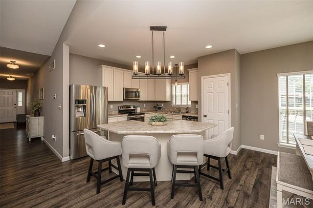 83 S Ridgewynd Court, Lake St Louis, MO 63367